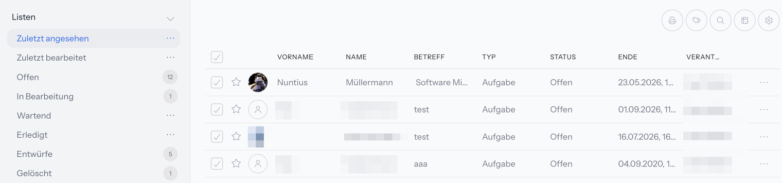Aufgaben: Listen mit den Systemlisten Zuletzt angesehen, Zuletzt bearbeitet, Offen, In Bearbeitung, Wartend, Erledigt, Entwürfe und Gelöscht; rechts die Tabelle mit den Spalten Vorname, Name, Betreff, Typ, Status, Ende und Verantwortlich