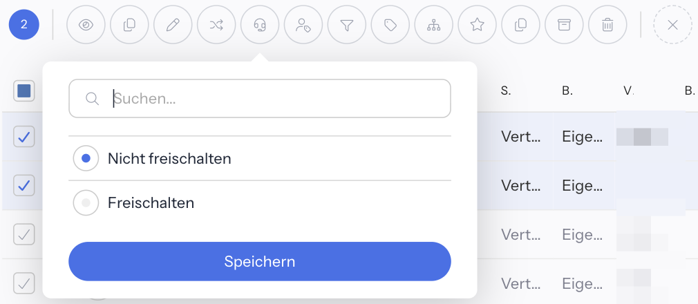Vertragsliste mit zwei markierten Zeilen und geöffneter Ebene Serviceportal: Suchfeld Suchen..., die Optionen Nicht freischalten (gewählt) und Freischalten und der Knopf Speichern; Vertragsnummern unkenntlich