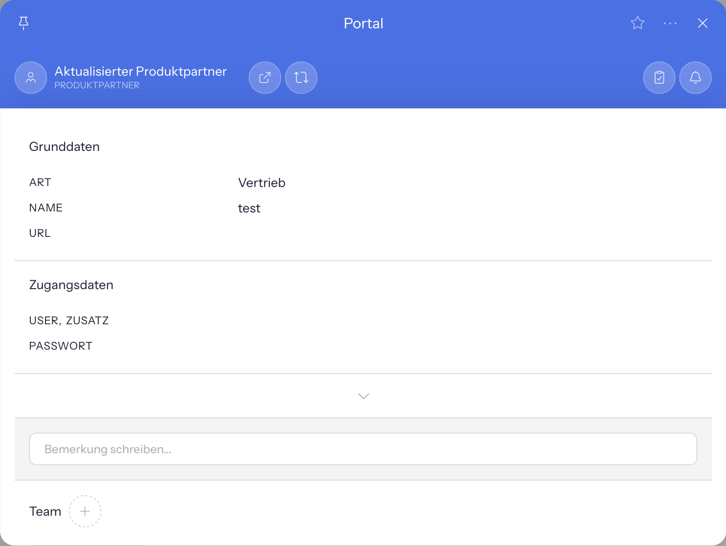 Fenster Portal mit dem Produktpartner im Kopf, der Gruppe Grunddaten mit Art, Name und URL und der Gruppe Zugangsdaten mit User, Zusatz und Passwort, darunter das Feld Bemerkung schreiben und Team