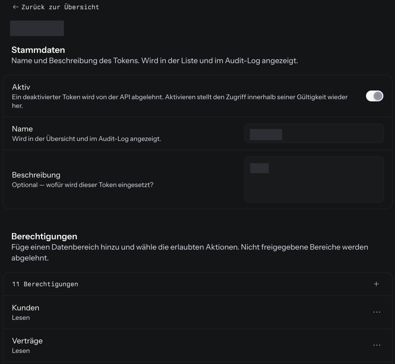 Bearbeiten-Seite eines Tokens mit Zurück zur Übersicht, den Stammdaten mit dem Schalter Aktiv, Name und Beschreibung und dem Bereich Berechtigungen mit 11 Berechtigungen, darunter Kunden und Verträge mit Lesen